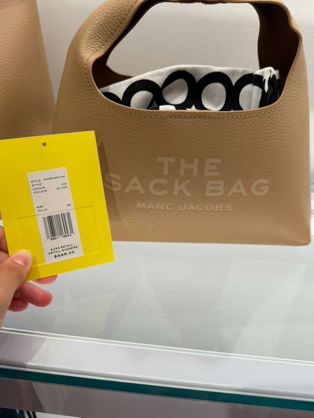 Marc Jacobs The Sack Bag in tan pebble leather - Picture 14 of 15